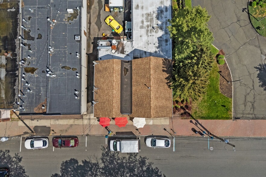 More Photos Of 89-91 E Central Ave, Pearl River Storefront Retail Residential For Sale