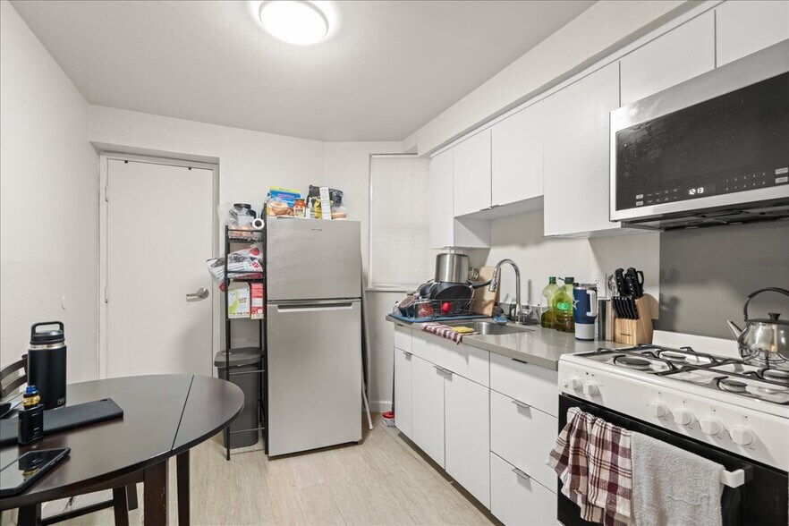 More Photos Of 677 Ellis St, San Francisco Apartments For Sale