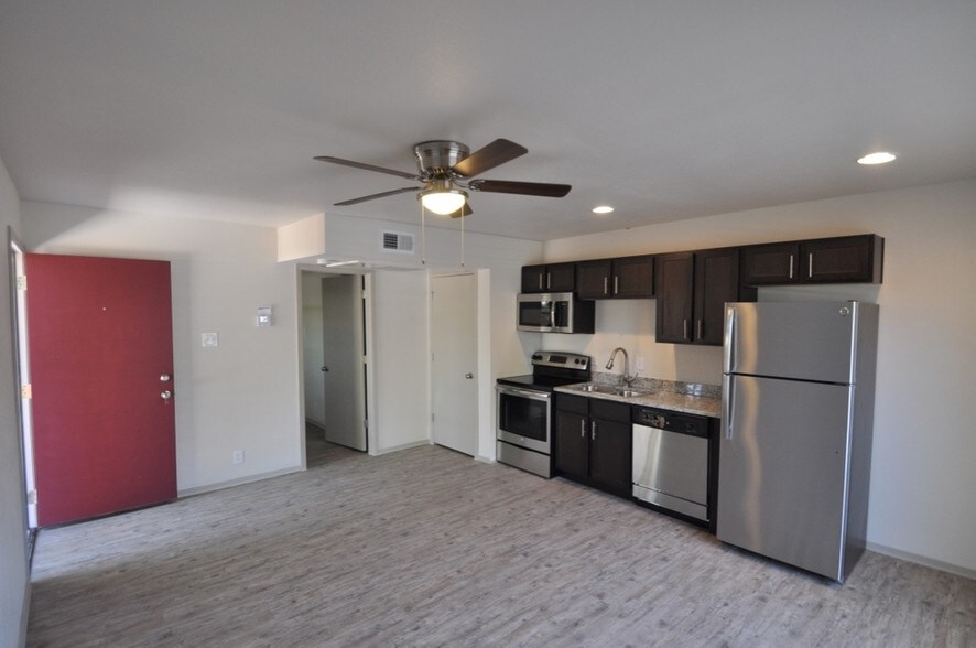 More Photos Of 4710 Munger Ave, Dallas Apartments For Sale