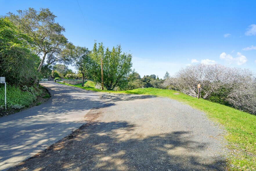 More Photos Of 0 Beloit, Kensington Land For Sale