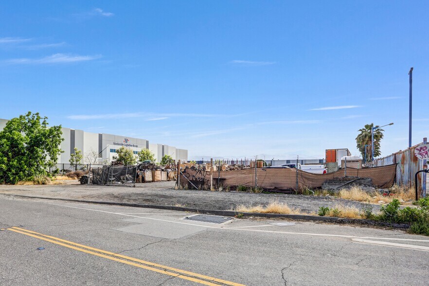 More Photos Of 0 S Washington Ave, San Bernardino Land For Sale