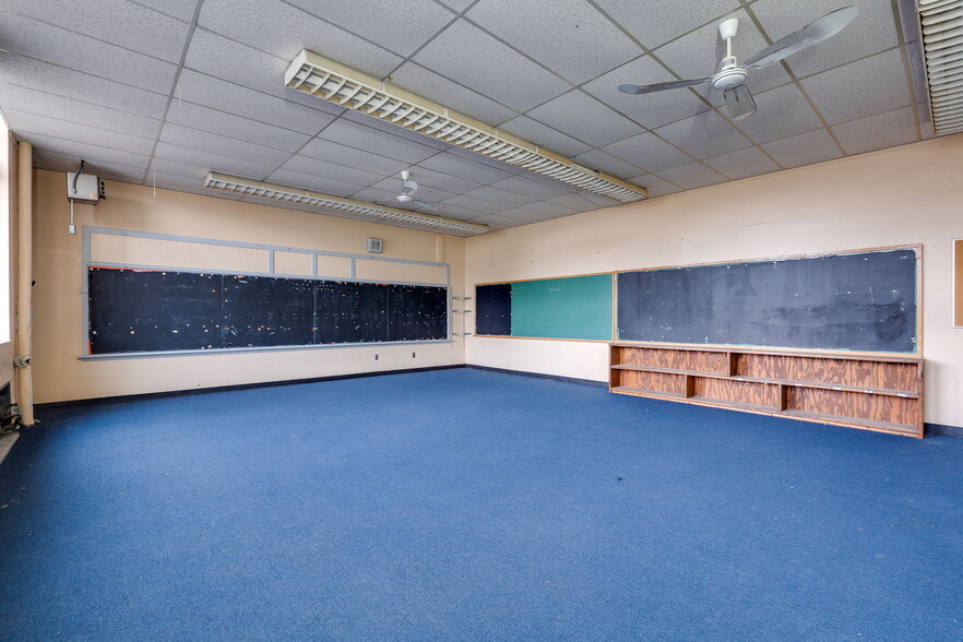 More Photos Of 1317 Cincinnati St, Dayton Religious Facility For Sale