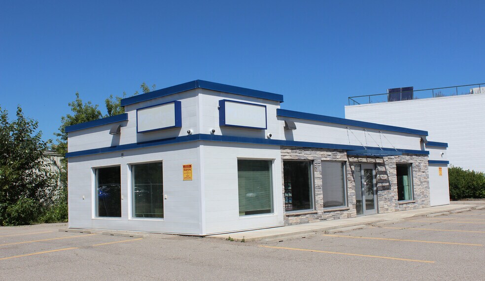 More Photos Of 5214 Gaetz Ave, Red Deer Auto Dealership For Sale