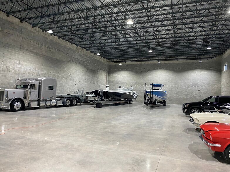 More Photos Of 3590 SW 30th Ave, Fort Lauderdale Warehouse For Sale