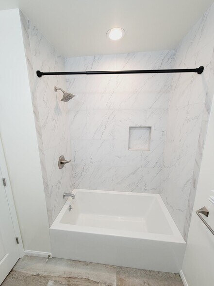 More Photos Of 4245 Laurel Canyon Blvd, Studio City Apartments For Sale