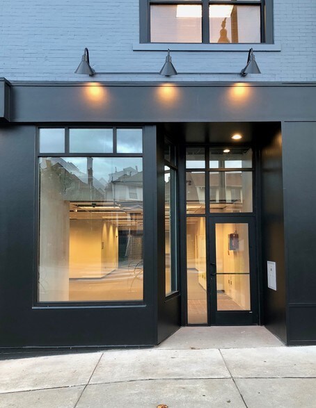 More Photos Of 826 Brookline Blvd, Pittsburgh Storefront Retail Office For Sale