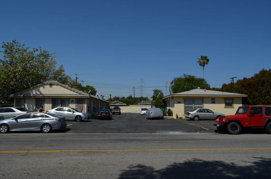 Primary Photo Of 6711-6715 Tujunga Ave, North Hollywood Apartments For Sale