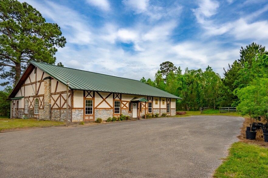 More Photos Of 28250 Fm-2978, Magnolia Medical For Lease