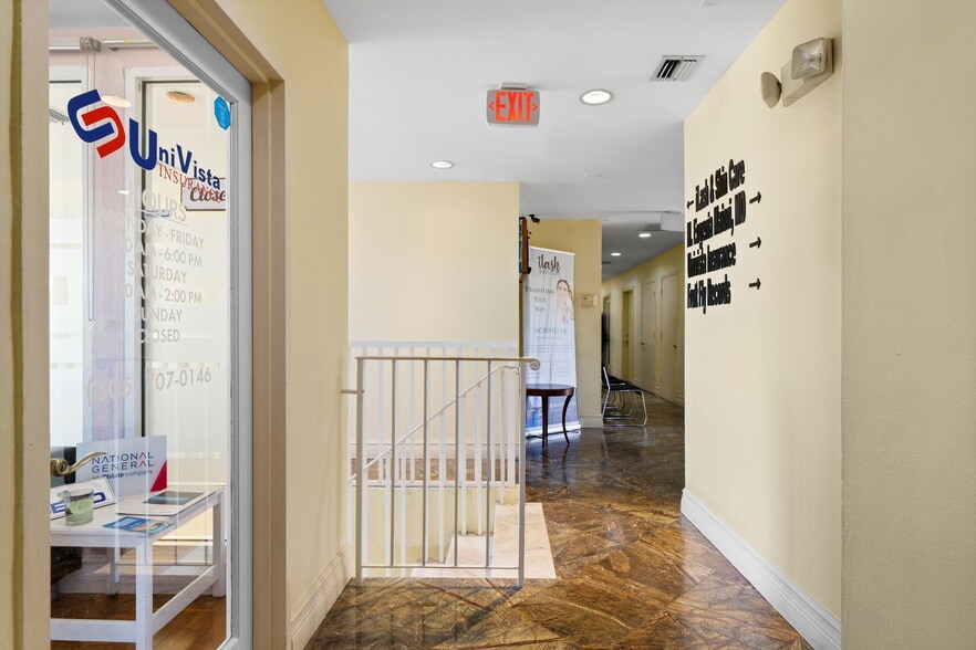 More Photos Of 430 S Dixie Hwy, Miami Office For Lease