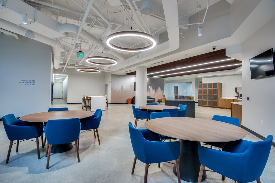 More Photos Of 2401 Cedar Springs Rd, Dallas Office For Lease