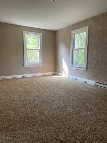 More Photos Of 830 Beaver Creek rd, Hagerstown Specialty For Lease