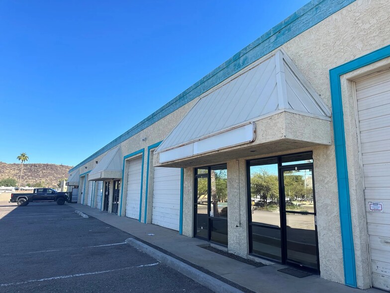 Primary Photo Of 21831-21837 N 27th Ave, Phoenix Warehouse For Lease