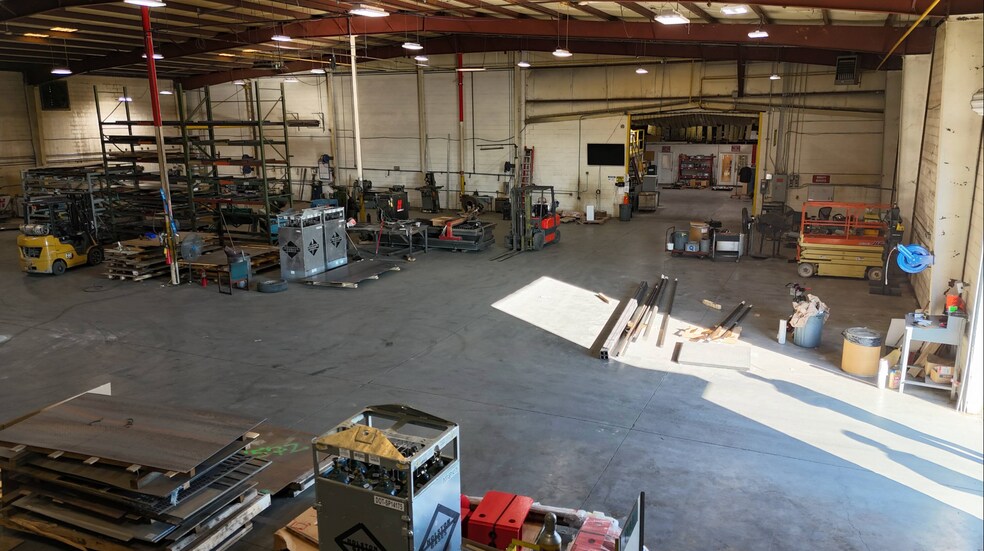 More Photos Of 3294 S Dug Gap Rd, Dalton Warehouse For Sale