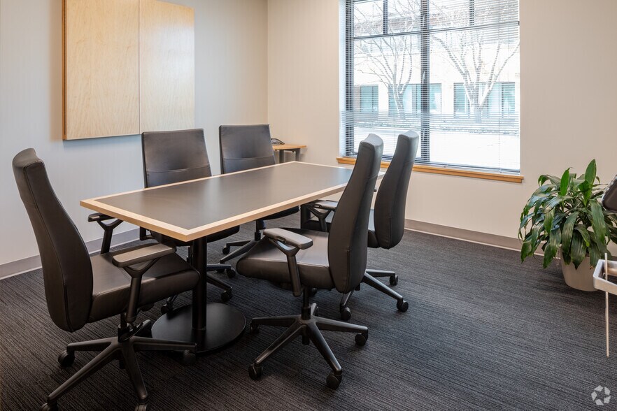 More Photos Of 4450 Arapahoe Ave, Boulder Coworking Space