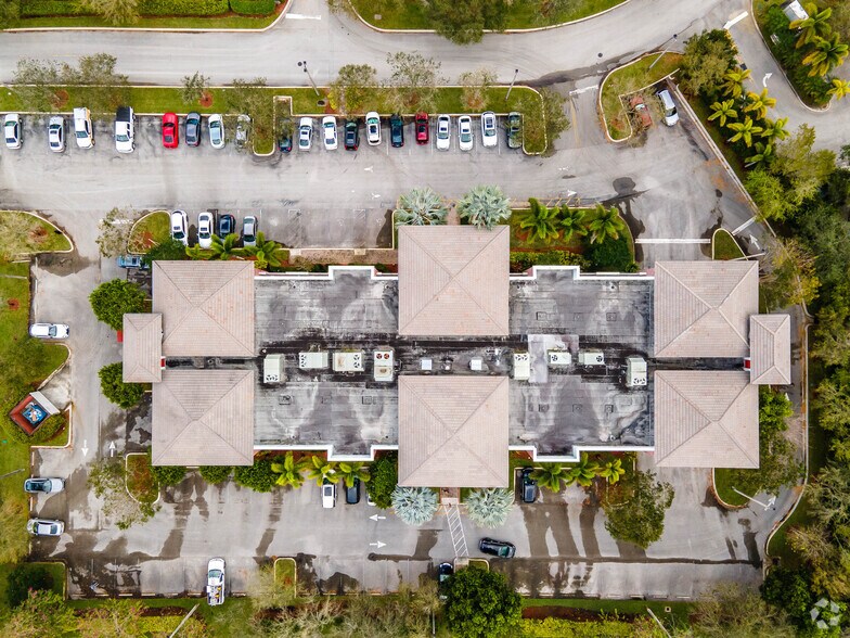 More Photos Of 12401-12555 Orange Dr, Fort Lauderdale Office For Lease