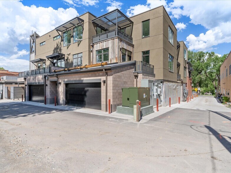 More Photos Of 185 N Lena St, Ridgway General Retail For Lease