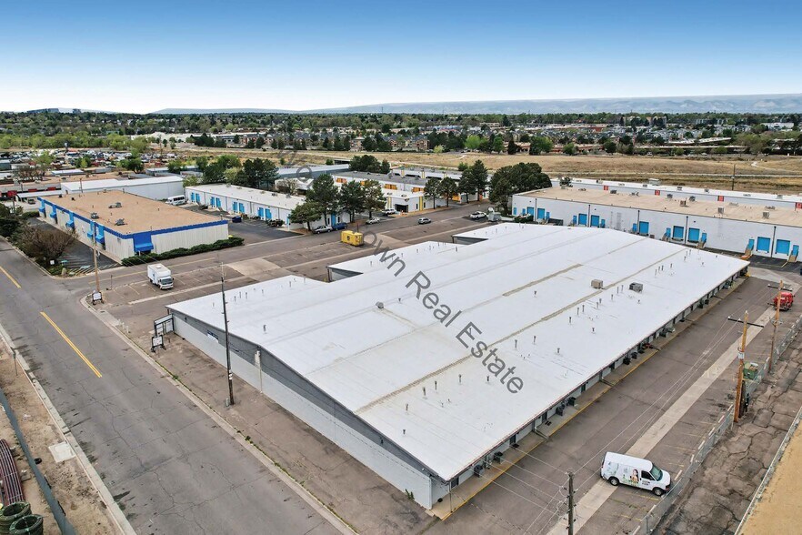 More Photos Of 2045 S Valentia St, Denver Manufacturing For Lease