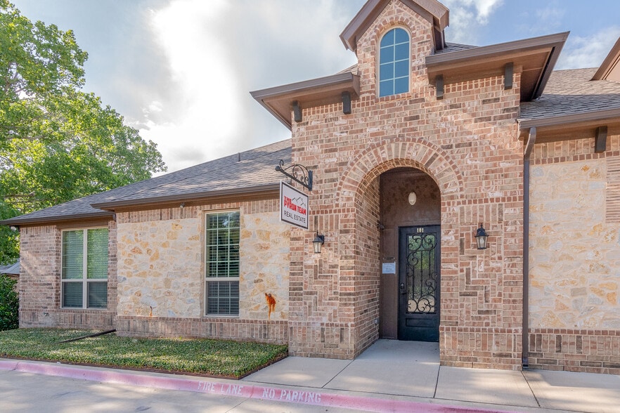 More Photos Of 8508 Precinct Line Rd, Colleyville Office For Sale