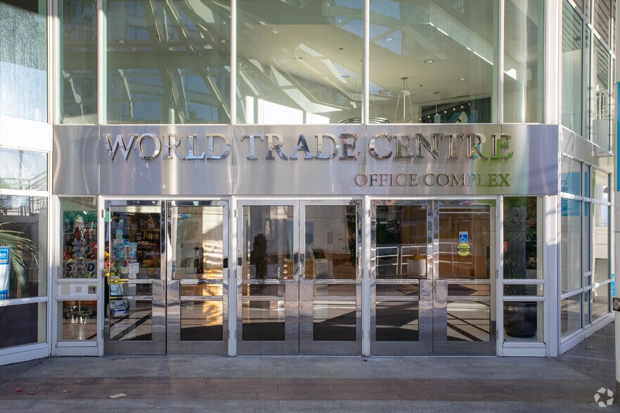 More Photos Of 999 Canada Pl, Vancouver Office For Lease