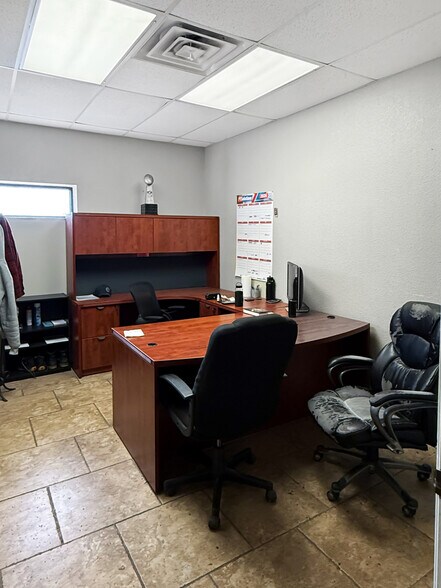 More Photos Of 7710 W Highway 80, Midland Office For Sale