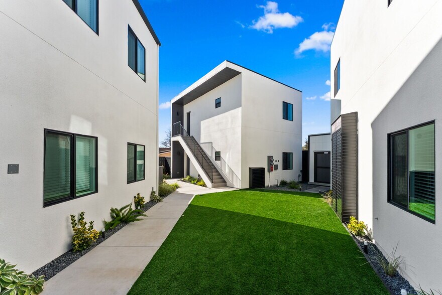 More Photos Of 8353 Ivory Coast Dr, San Diego Multifamily For Sale