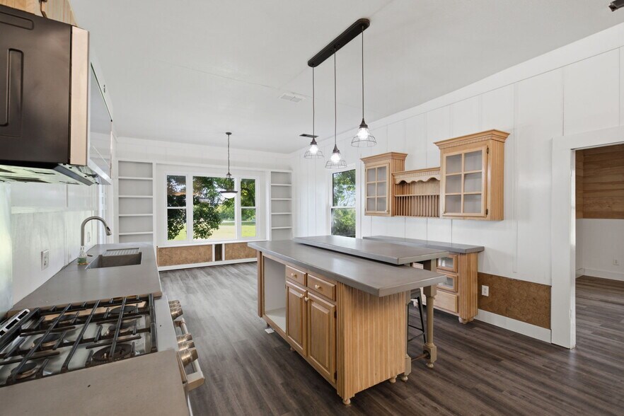 More Photos Of 1421 Airport Rd, Sulphur Springs Land For Sale