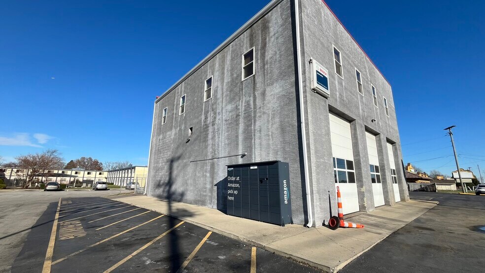 More Photos Of 1248 E Dublin Granville Rd, Columbus Auto Repair For Sale