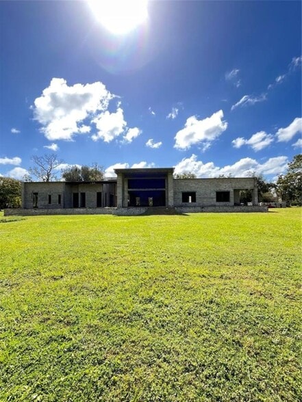 More Photos Of 1029 Van Dyke Rd, Lutz Religious Facility For Sale