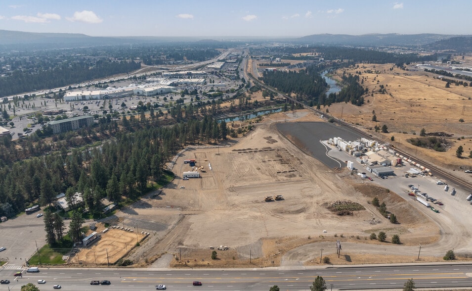 More Photos Of 2100 N Sullivan Rd, Spokane Valley Land For Lease