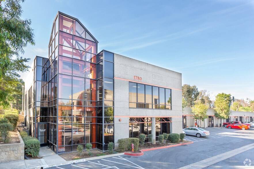 More Photos Of 1750 California Ave, Corona Unknown For Lease