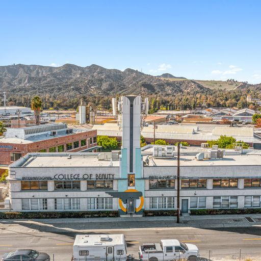 More Photos Of 5223-5245 W San Fernando Rd, Los Angeles Showroom For Lease