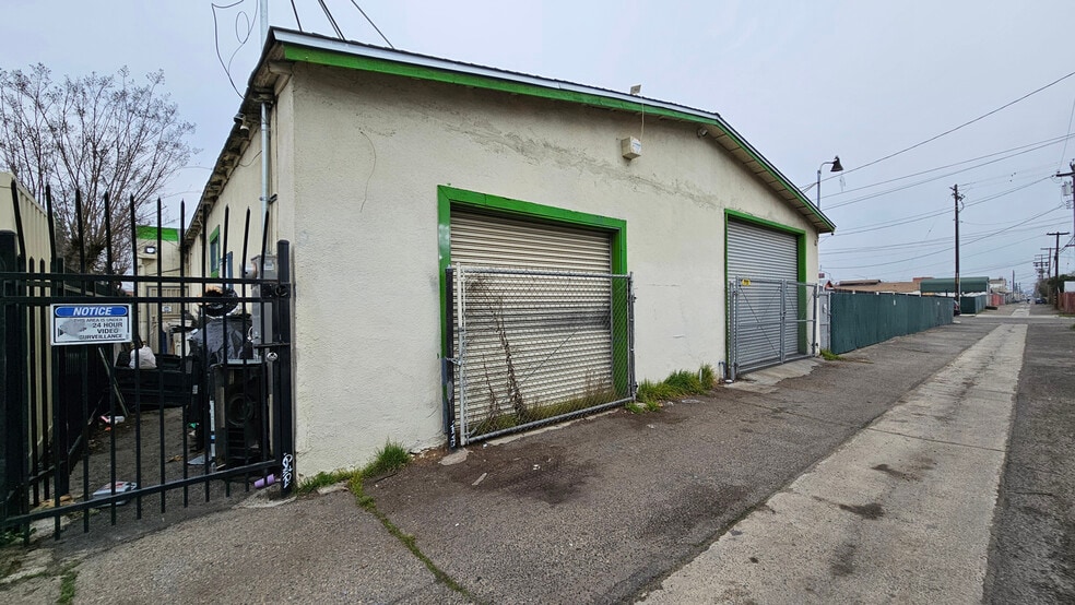 More Photos Of 4330-4332 E Belmont Ave, Fresno Storefront For Sale