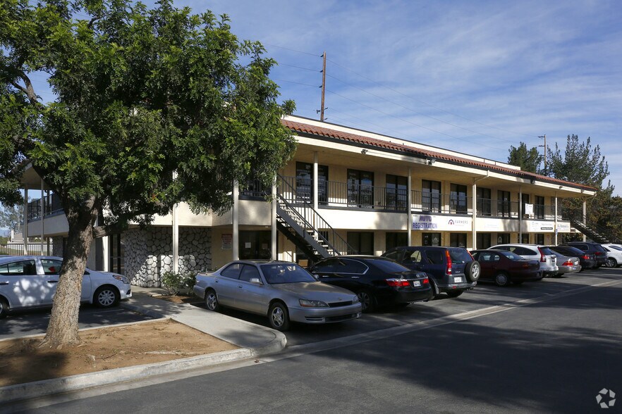 More Photos Of 10800 Hole Ave, Riverside Office For Lease