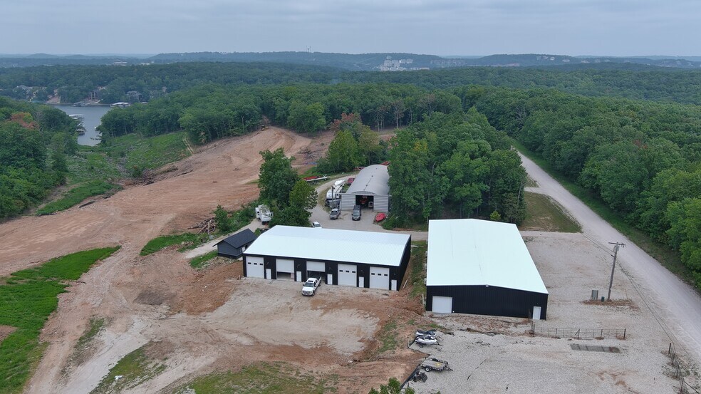 More Photos Of 100 Man Cave, Sunrise Beach Self Storage For Sale