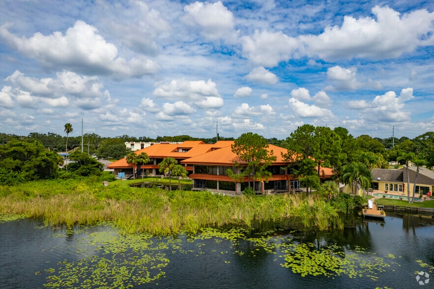 More Photos Of 3102 W Waters Ave, Tampa Unknown For Lease