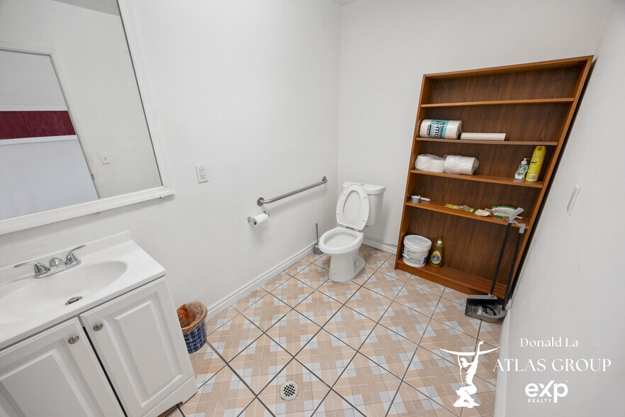 More Photos Of 10405 Lower Azusa Rd, Temple City Medical For Sale