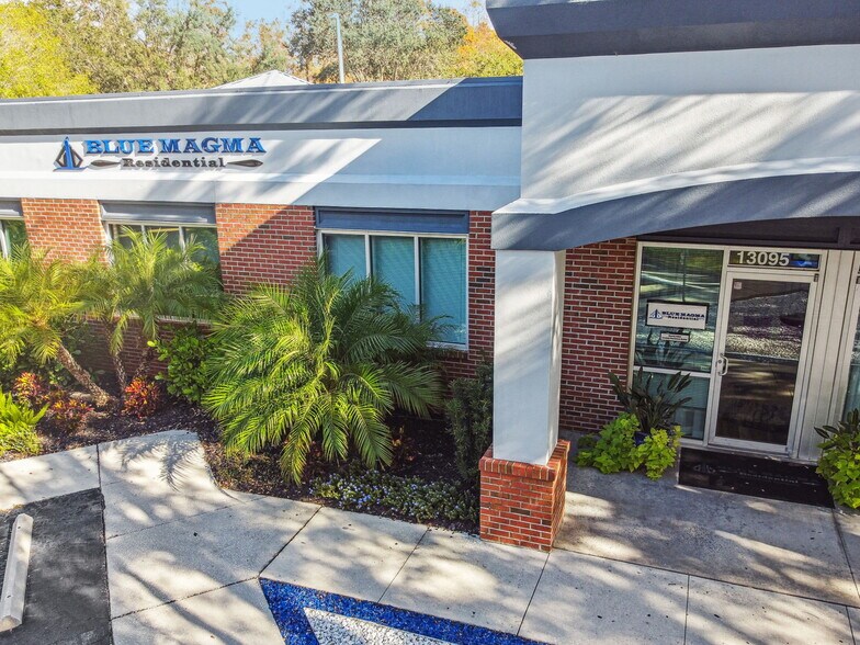 More Photos Of 13095-13099 N Telecom Pky, Tampa Medical For Sale