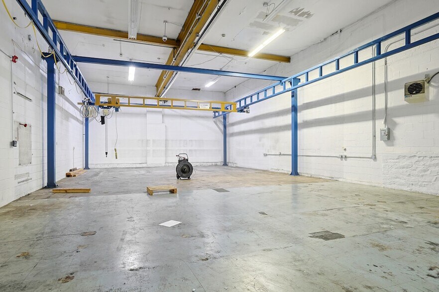 More Photos Of 1 Lawton St, Yonkers Manufacturing For Sale