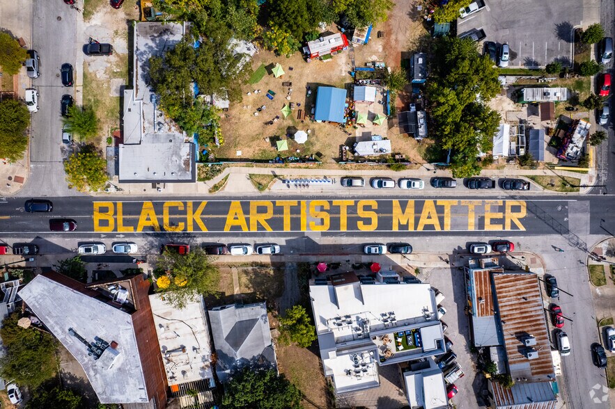 More Photos Of 1200 East 11th St, Austin Apartments For Lease