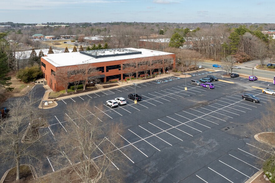 More Photos Of 9881 Mayland Dr, Richmond Office For Lease