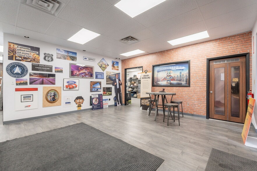 More Photos Of 1414 W 14th St, Tempe Warehouse For Sale