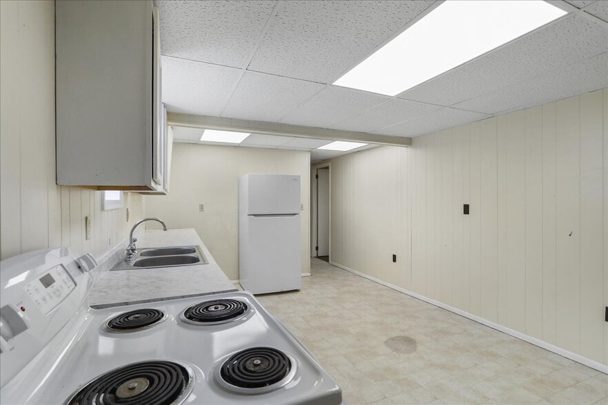 More Photos Of 341 Frederick St, Cumberland Apartments For Sale
