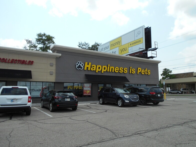 More Photos Of 5907-5977 E 82nd St, Indianapolis Unknown For Lease