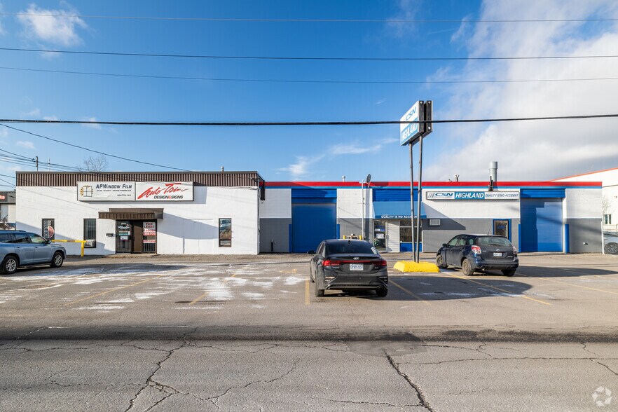 More Photos Of 1504 - 1506 Michael St, Ottawa Service For Lease