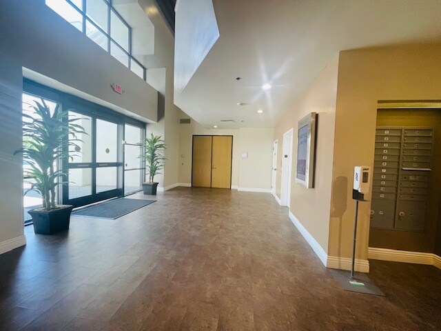 More Photos Of 10737 Laurel St, Rancho Cucamonga Medical For Lease