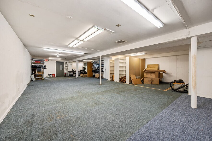 More Photos Of 43-07 162nd St, Flushing Storefront Retail Residential For Sale