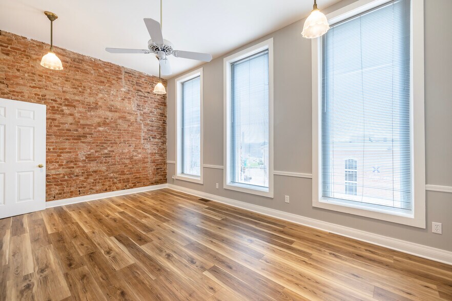 More Photos Of 2 W Main St, Victor Storefront Retail Office For Lease