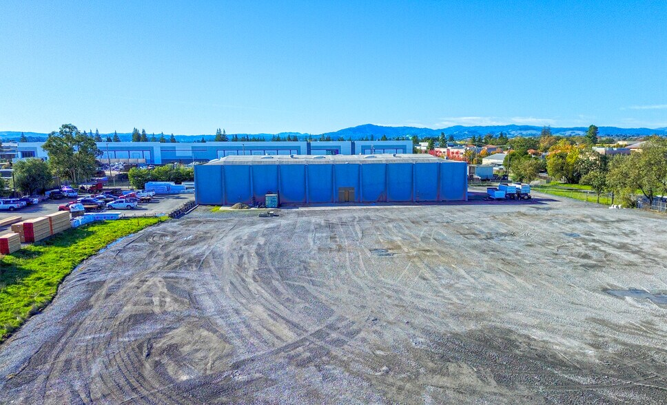 More Photos Of 3660 Copperhill Ln, Santa Rosa Warehouse For Lease