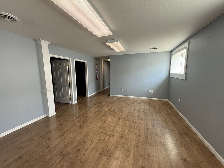 More Photos Of 218 Mechanic St, Waterville Manufacturing For Lease