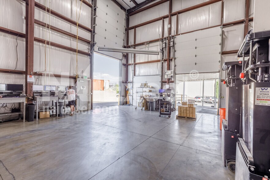 More Photos Of 3191 E Deseret Dr, Saint George Industrial For Lease